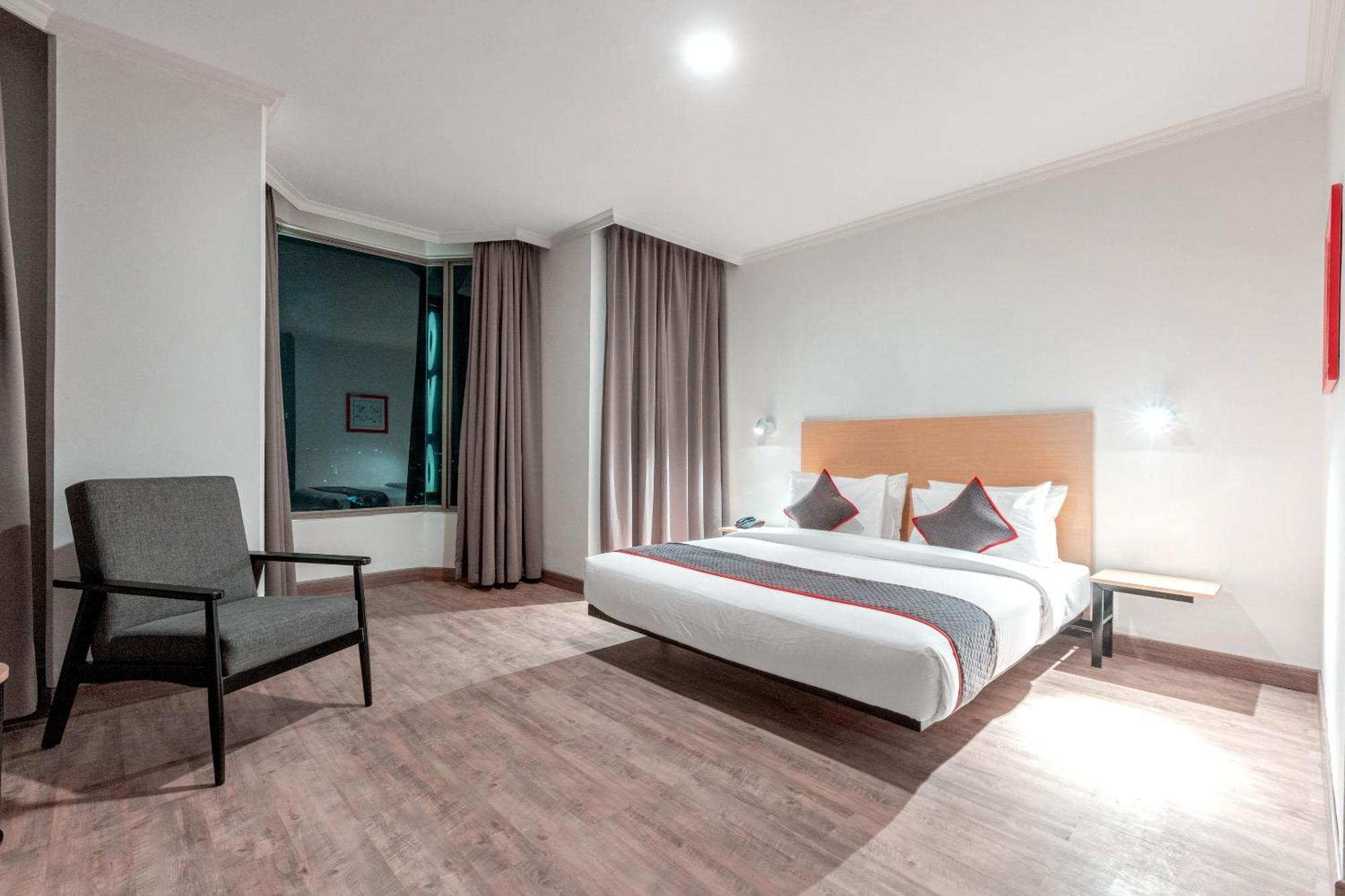 Super Oyo Townhouse 2 Hotel Gunung Sahari Jacarta Exterior foto