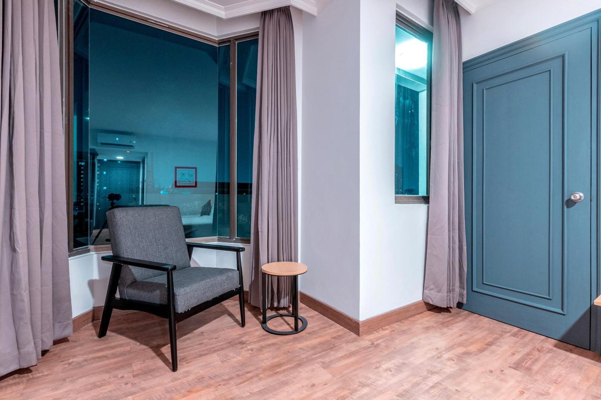 Super Oyo Townhouse 2 Hotel Gunung Sahari Jacarta Exterior foto